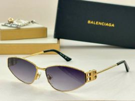 Picture of Balenciga Sunglasses _SKUfw56655931fw